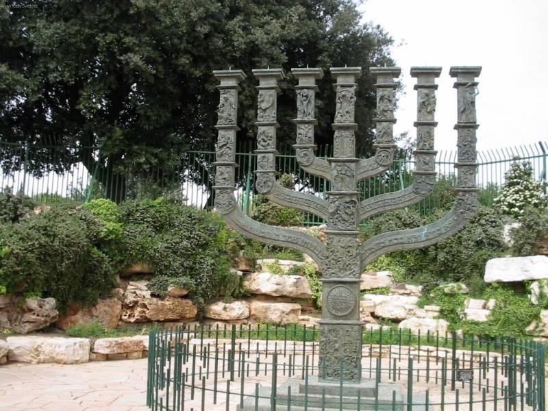 Foto: Izrael-Menora