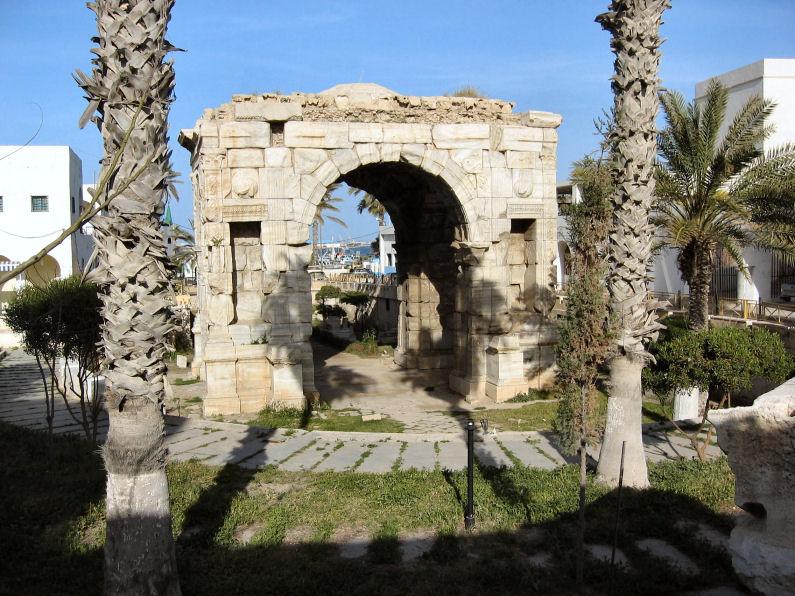Foto: Libye-Arch of Marcus Aurilius